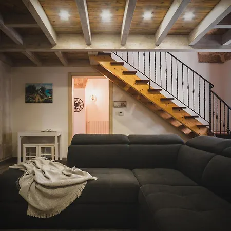 - Residenza Santa Croce By Diddoi 펜션