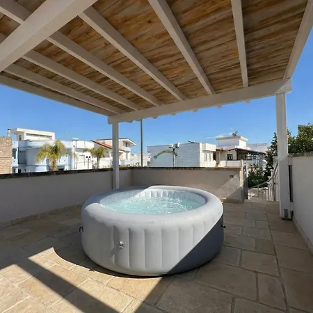 Residenza Santa Croce 펜션 *
