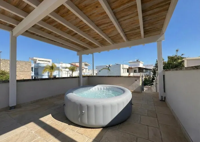 Residenza Santa Croce 펜션 *